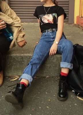 outfits aesthetic 90s