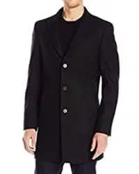 Abrigo negro largo de tres botones