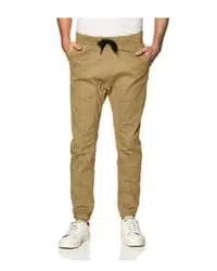 Outfit para hombre estilo joggers con pantalón beige 】