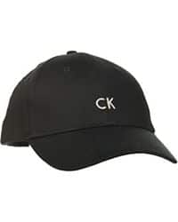 Gorra negra con detalle de logo bordado en blanco